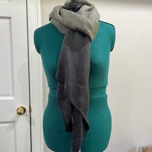 NWT - Mia & Tess Grey/Black Ombre Scarf